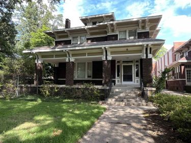 240 S BELVEDERE BLVD, Memphis, TN 38104
