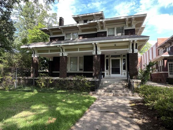 240 S BELVEDERE BLVD, Memphis, TN 38104