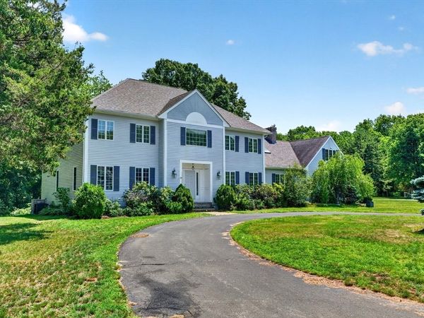 29 Page Rd, Weston, MA 02493