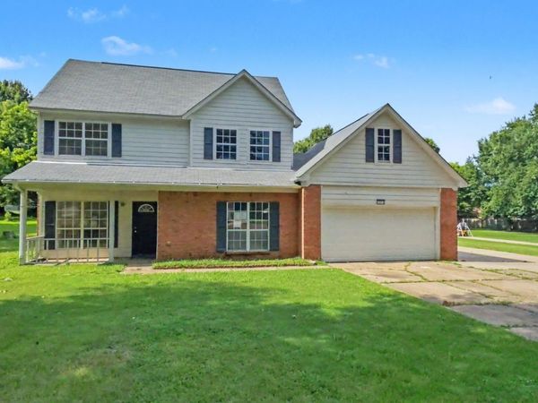 2870 Windsor Cove, Horn Lake, MS 38637