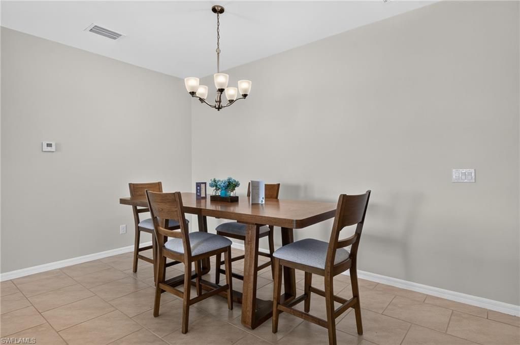 3000 Sunset Pointe Cir , Cape Coral, FL 33914 Photo