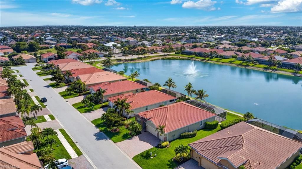 3000 Sunset Pointe Cir , Cape Coral, FL 33914 Photo