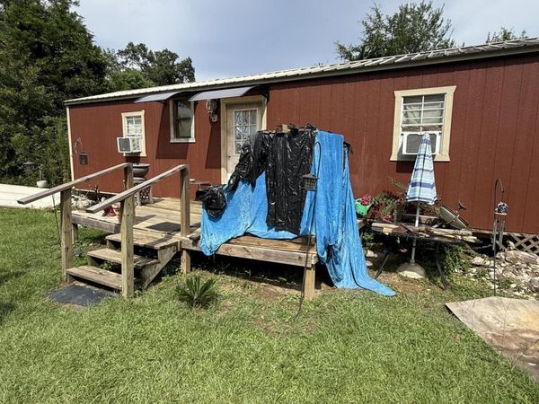 2243 Syfrett Road , Cottondale, FL 32431