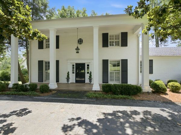 3505 Woodmont Blvd, Nashville, TN 37215
