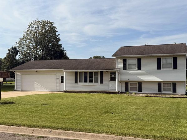 1144 Ainsworth Street, Jesup, IA 50648