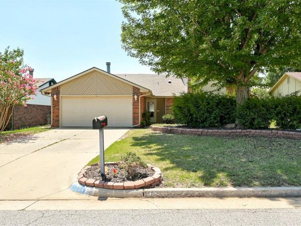 11704 SW 3rd Street, Yukon, OK 73099