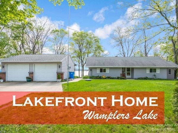 1827 Wamplers Heights Drive, Brooklyn, MI 49230