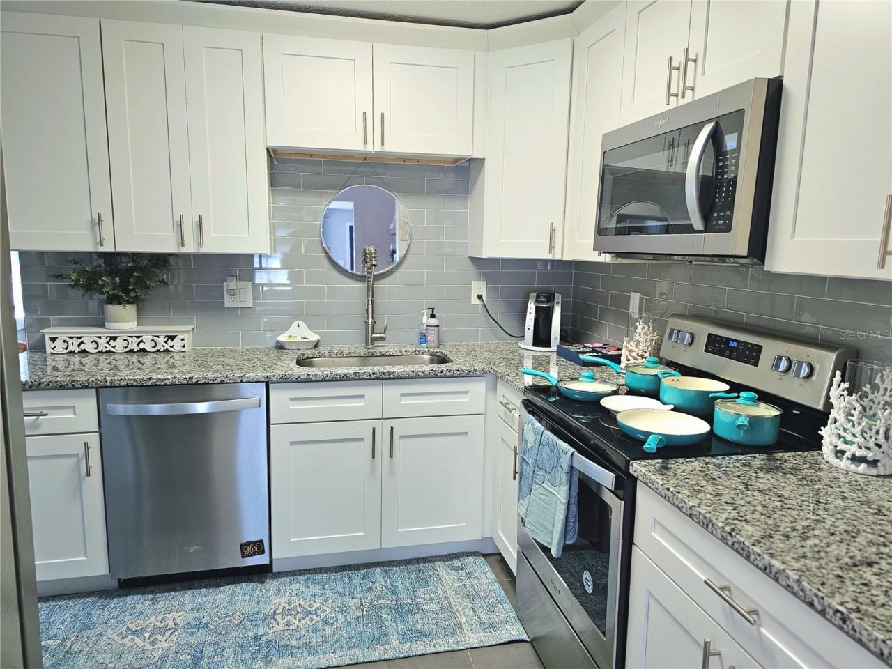 2035 28th Avenue N, Saint Petersburg, FL 33713 Photo