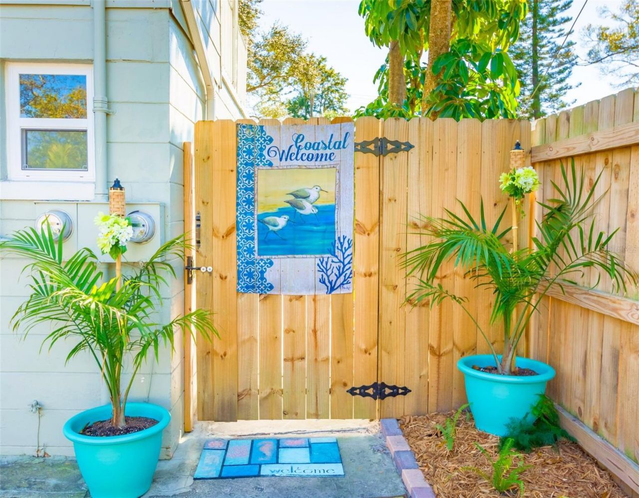 2035 28th Avenue N, Unit 1/2, Saint Petersburg, FL 33713 Photo