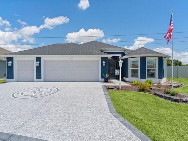 2231 LANDREA LOOP , THE VILLAGES, FL 32163