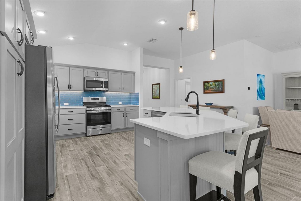 2231 Landrea Loop, The Villages, FL 32163 Photo