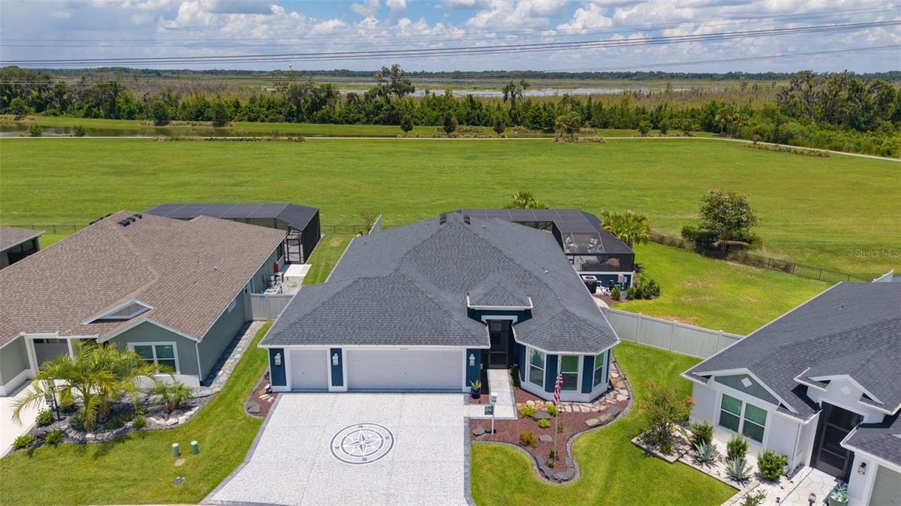 2231 Landrea Loop, The Villages, FL 32163 Photo