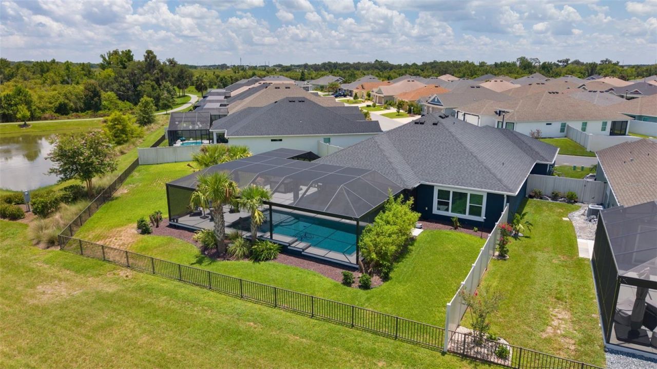 2231 Landrea Loop, The Villages, FL 32163 Photo