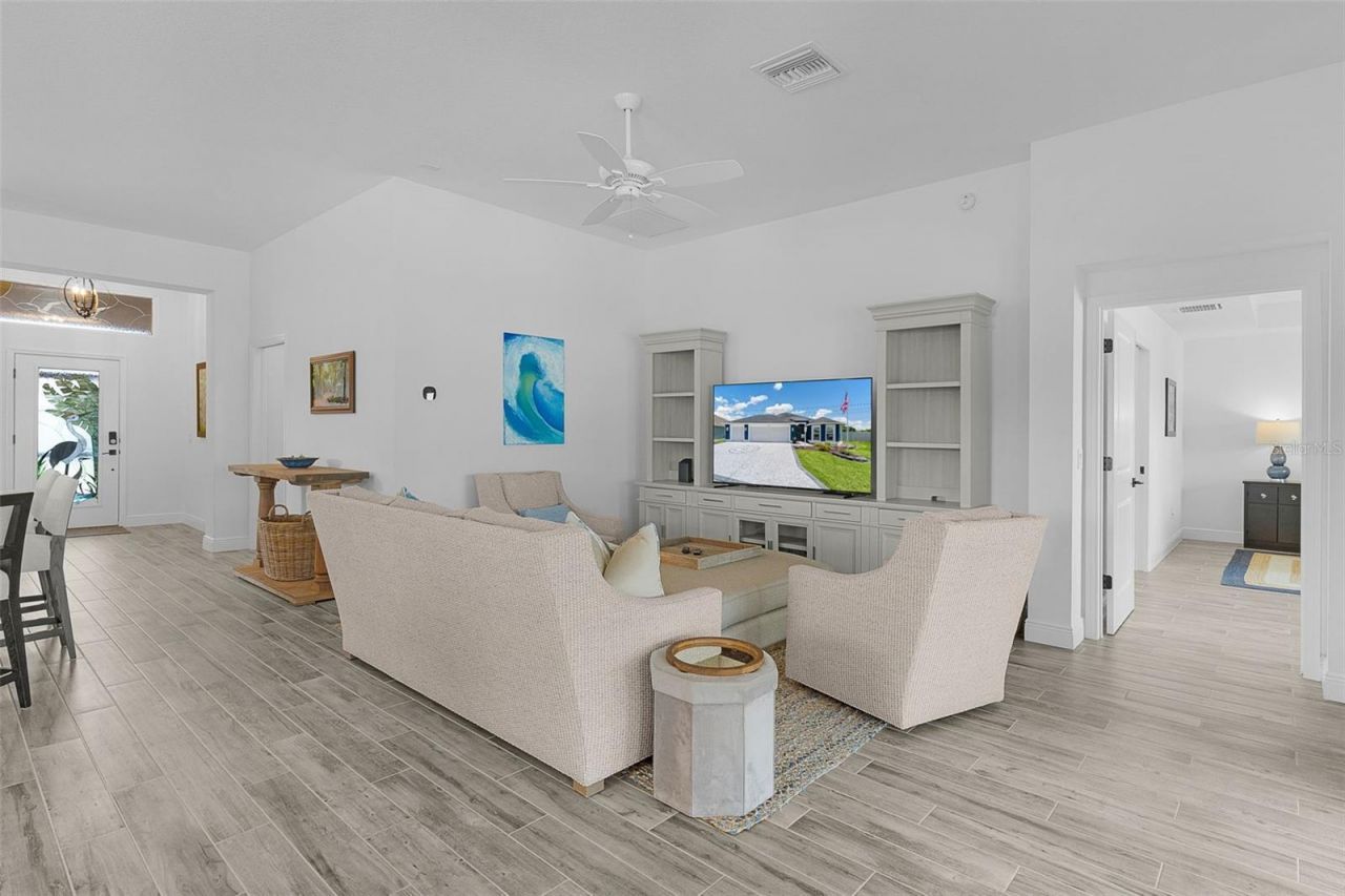 2231 Landrea Loop, The Villages, FL 32163 Photo