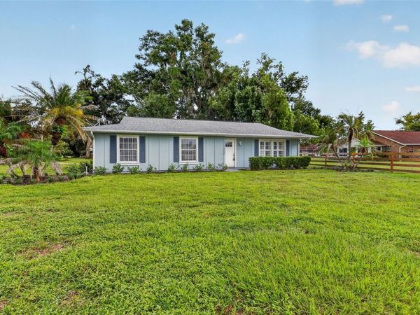 33350 E LAKE JOANNA DRIVE, EUSTIS, FL 32736