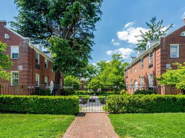 715 S WASHINGTON STREET S, Unit C-32, ALEXANDRIA, VA 22314