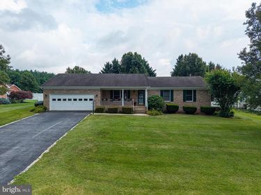 18 MEADOW LANE , LURAY, VA 22835