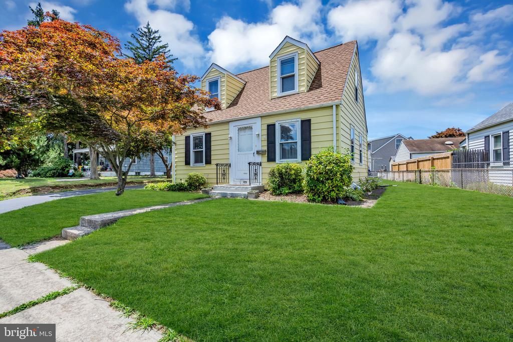 826 Whitehorse Mercerville Road, Hamilton, NJ 08610 Main Photo