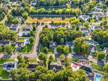 125 WOODBERRY DRIVE, EGG HARBOR TOWNSHIP, NJ 08234