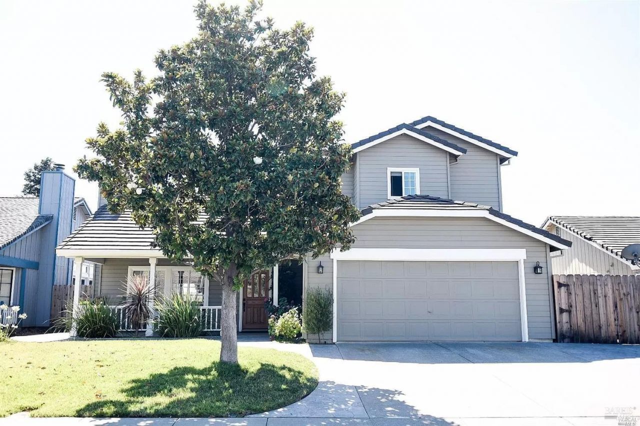 743 Calico Trail, Vacaville, CA 95687 Main Photo