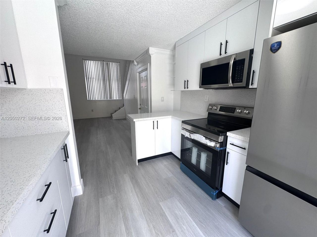 2740 W 62nd St, Unit 205, Hialeah, FL 33016 Photo