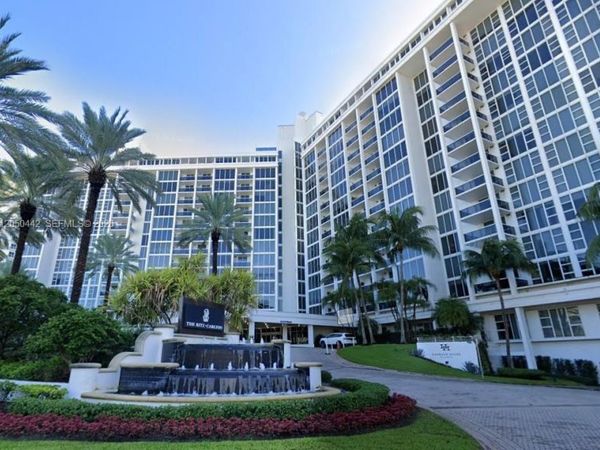 10275 Collins Ave , Unit 323, Bal Harbour, FL 33154