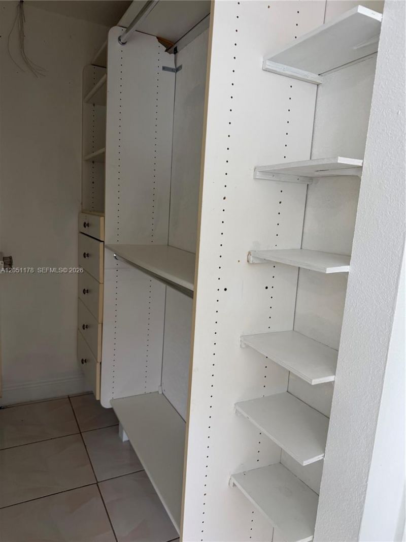 9069 NW 121st Ter, Unit 81, Hialeah Gardens, FL 33018 Photo