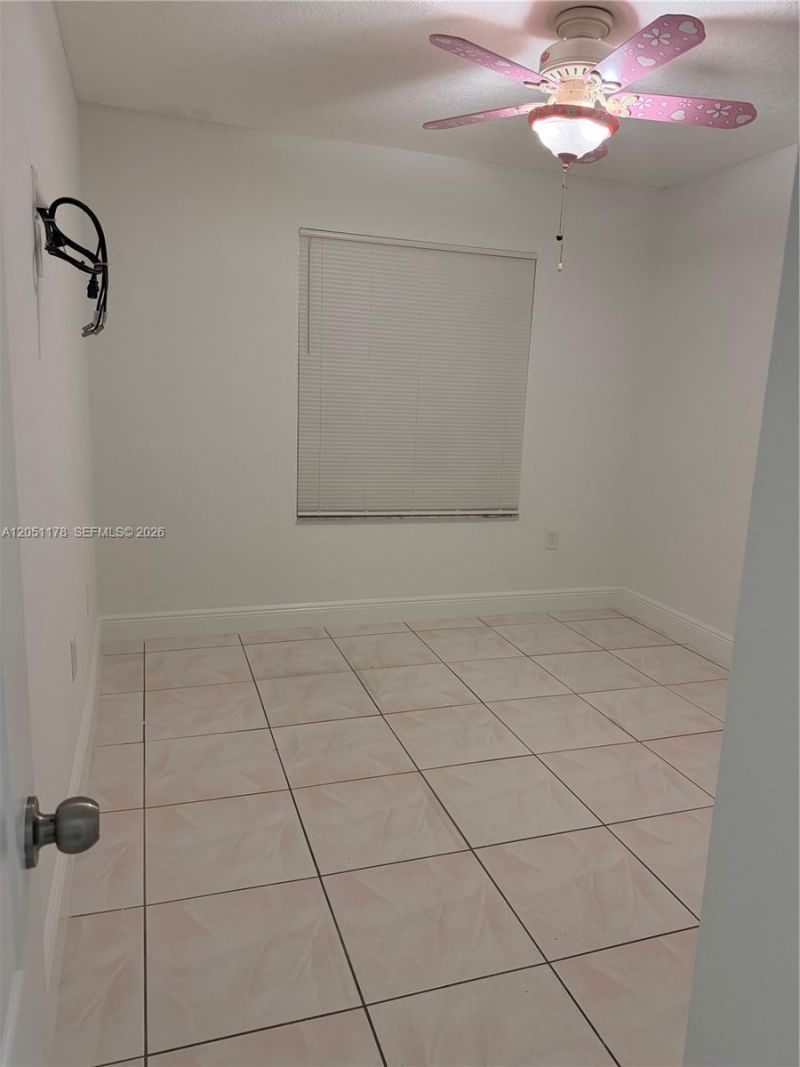 9069 NW 121st Ter, Unit 81, Hialeah Gardens, FL 33018 Photo
