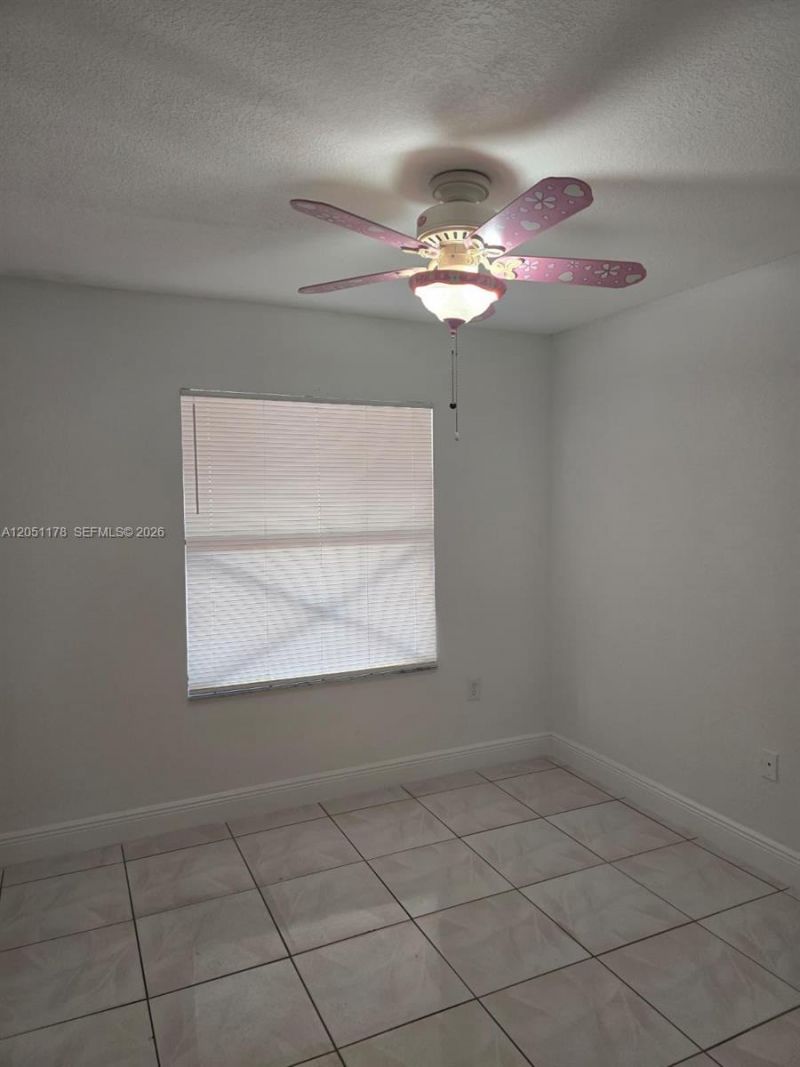 9069 NW 121st Ter , Unit 81, Hialeah Gardens, FL 33018 Photo