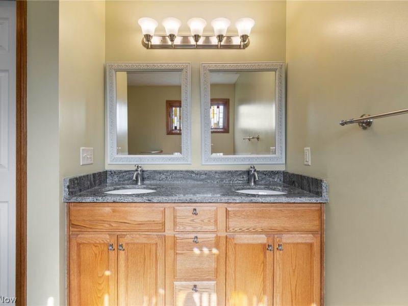 477 Catawba Drive, Wadsworth, OH 44281 Photo 17