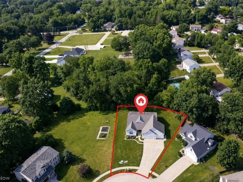 477 Catawba Drive, Wadsworth, OH 44281 Photo 2