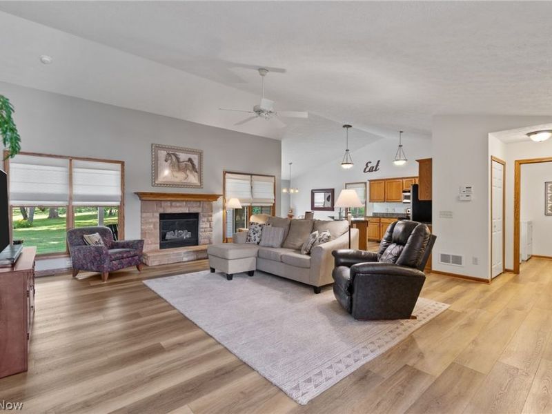 477 Catawba Drive, Wadsworth, OH 44281 Photo 5