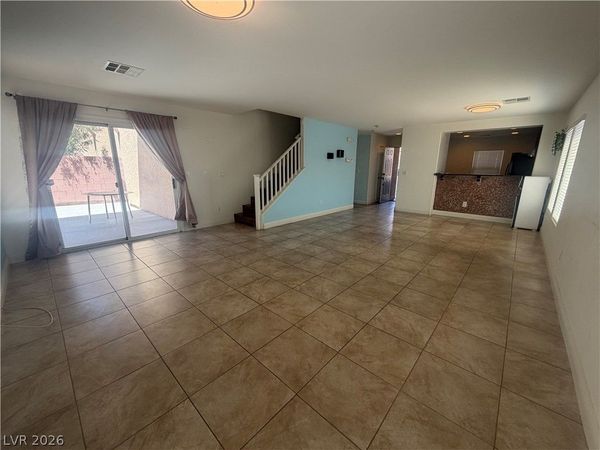 6131 Windmill Island Avenue , Las Vegas, NV 89139