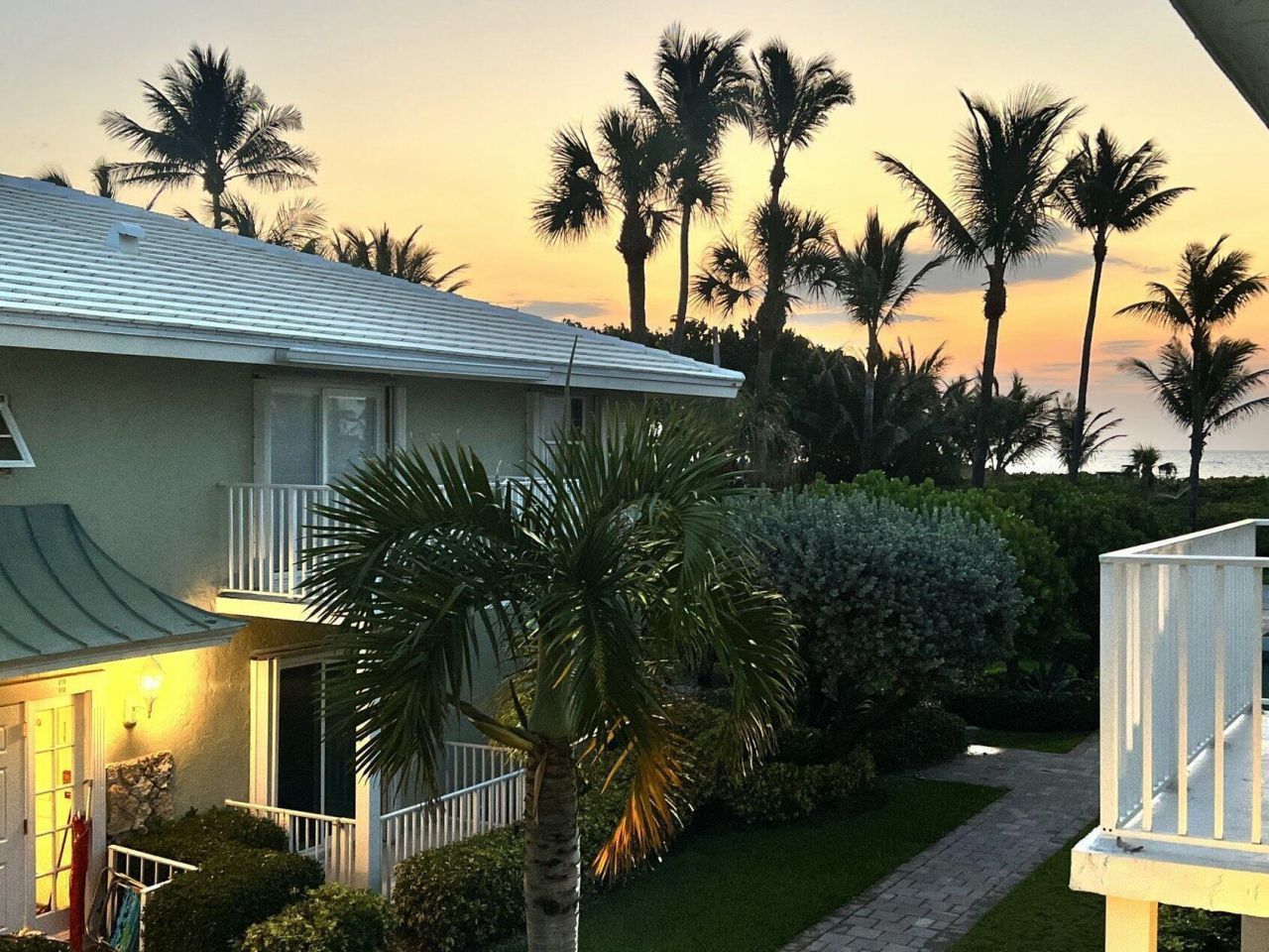5500 Old Ocean Boulevard, Unit 202, Ocean Ridge, FL 33435 Photo