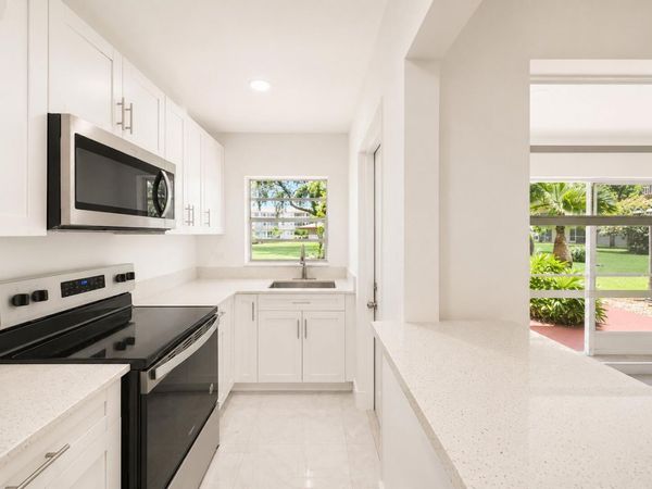 5300 Washington Street, Unit G126, Hollywood, FL 33021