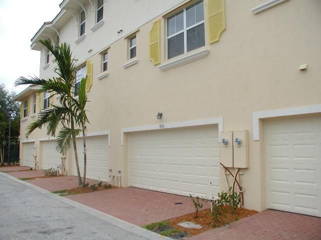 1928 Via Granada, Unit 1928, Boynton Beach, FL 33426 Photo