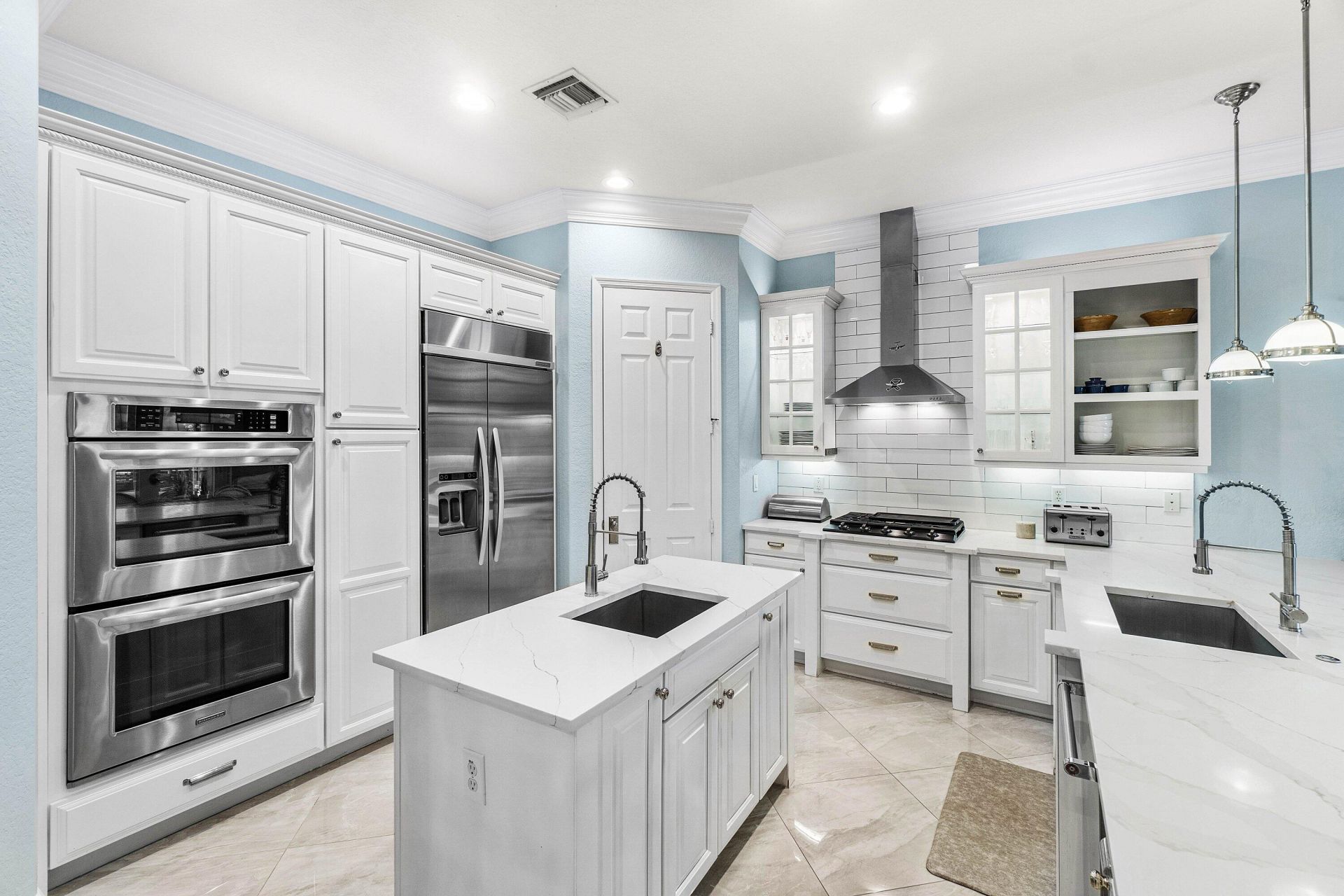 10697 Willow Oak Court, Wellington, FL 33414 Photo