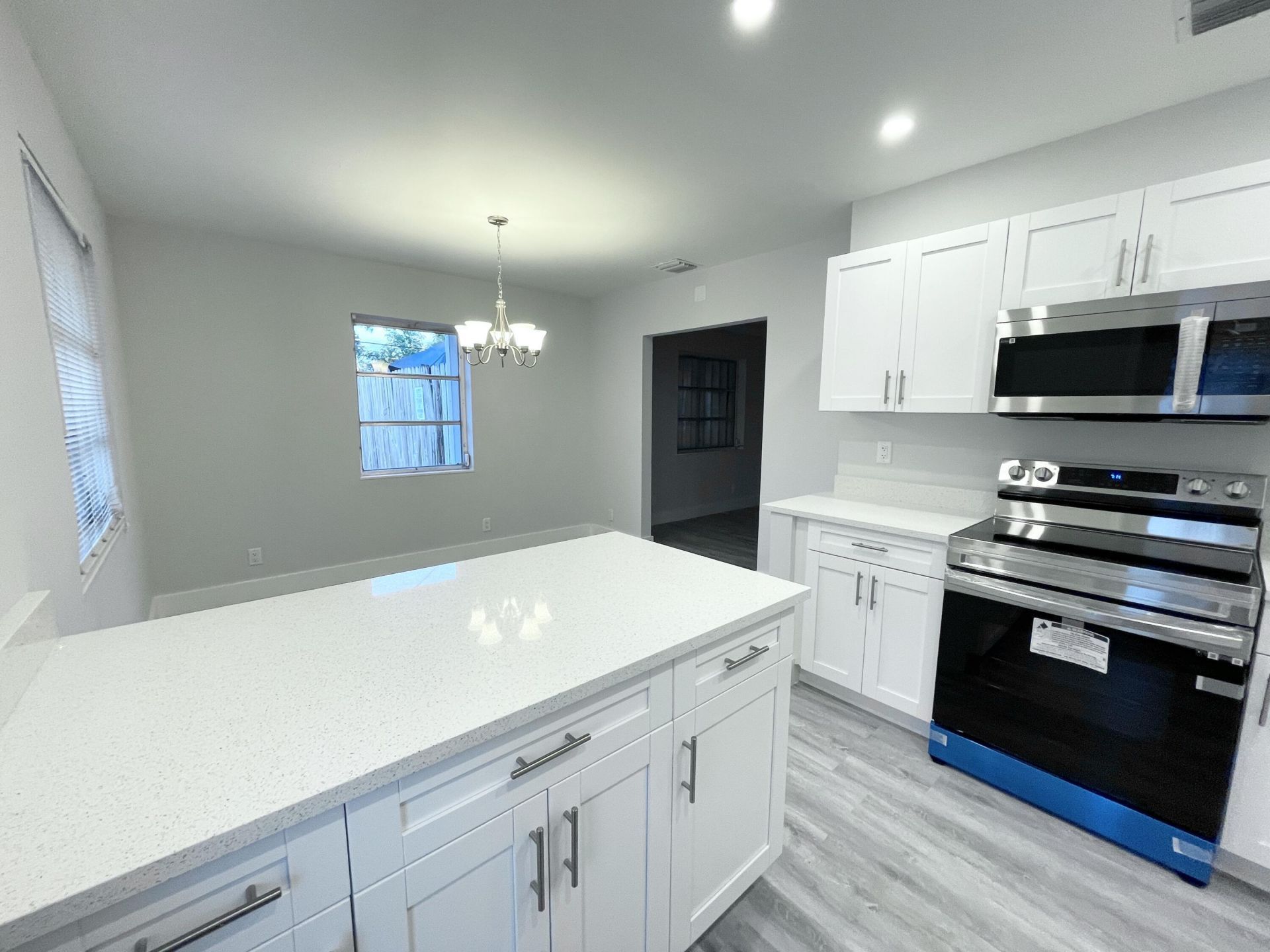 927 N L Street, Lake Worth Beach, FL 33460 Photo