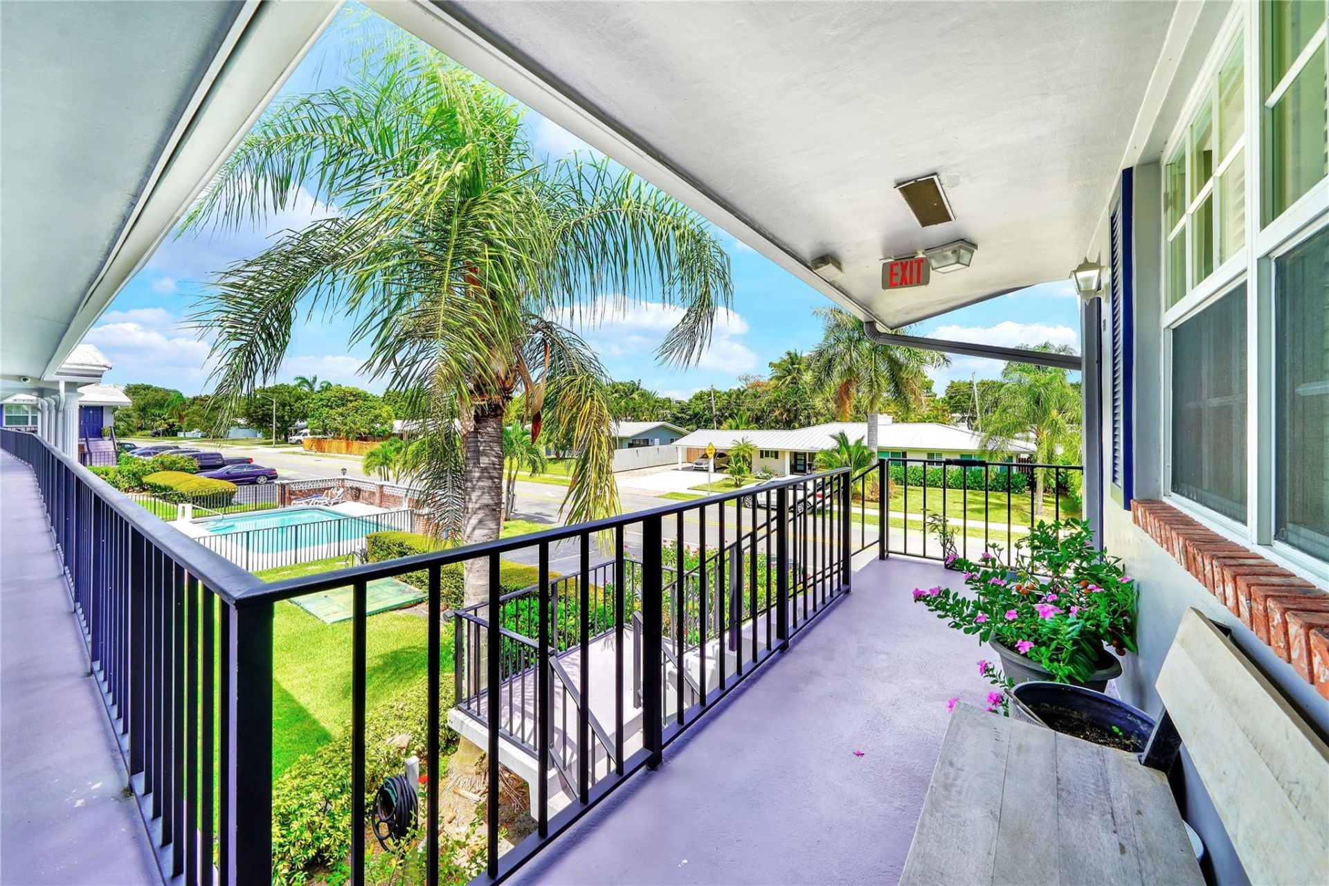 2701 Middle River Drive, Unit 11, Fort Lauderdale, FL 33306 Photo
