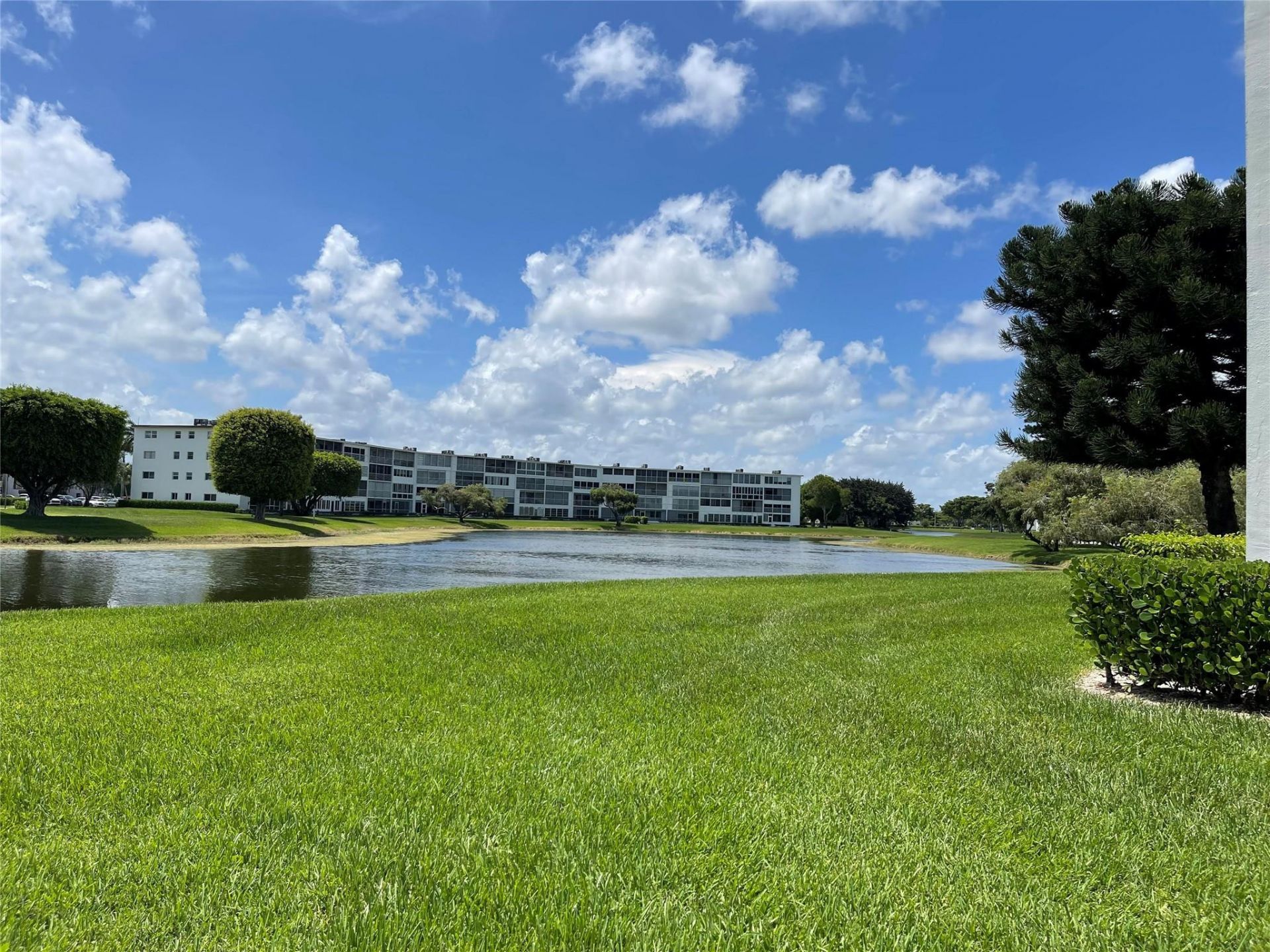 4030 Hythe B, Unit 4030, Boca Raton, FL 33434 Photo