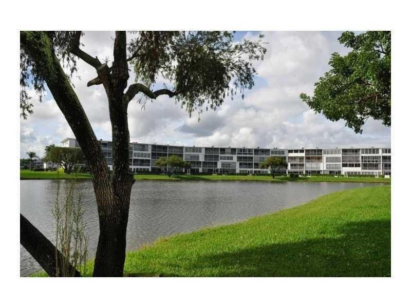 4030 Hythe B, Unit 4030, Boca Raton, FL 33434 Photo