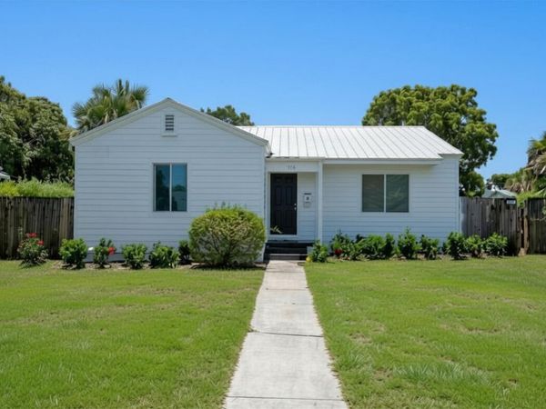 716 High Street, West Palm Beach, FL 33405