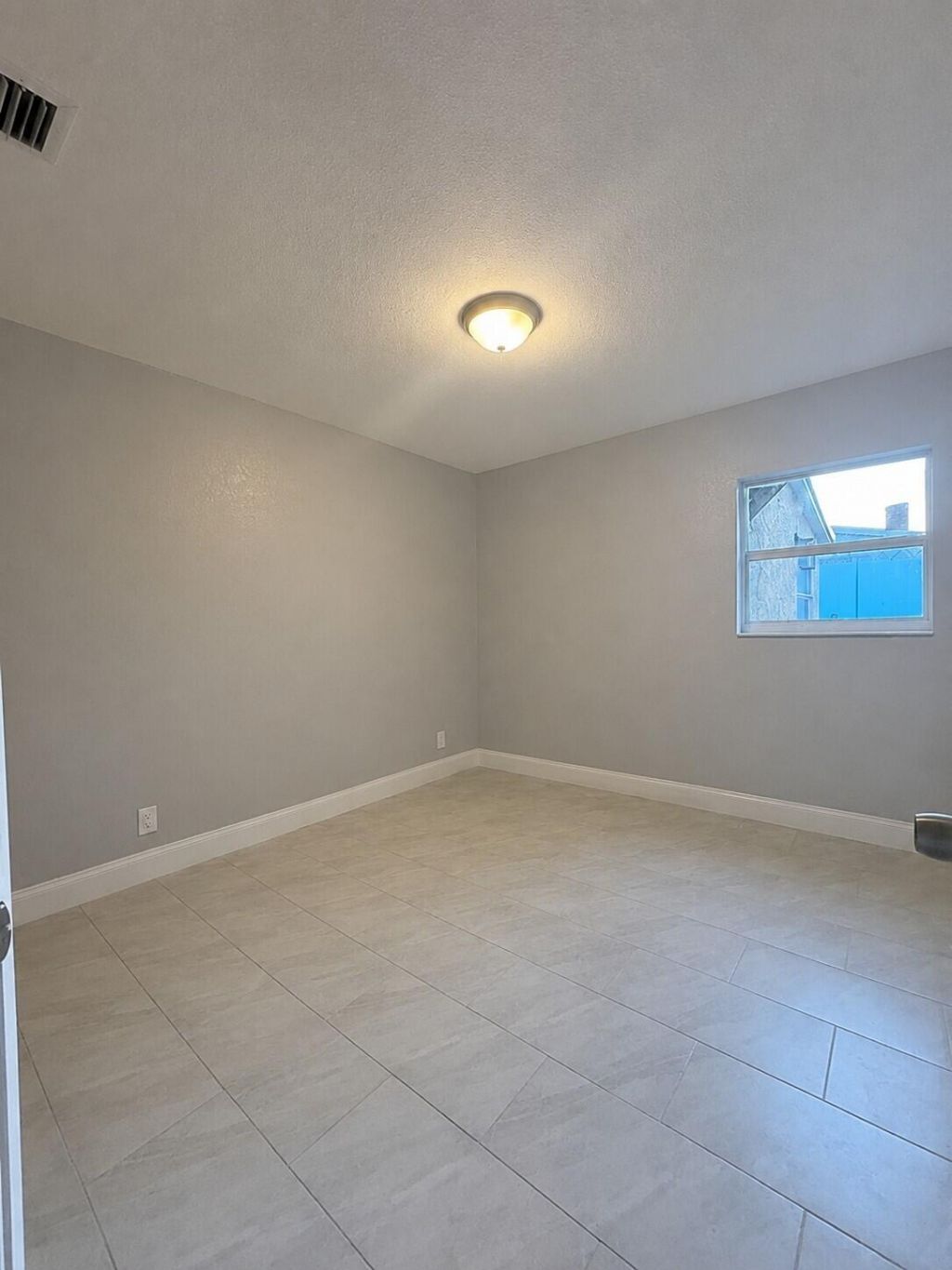 1321 W 3rd Street, Riviera Beach, FL 33404 Photo