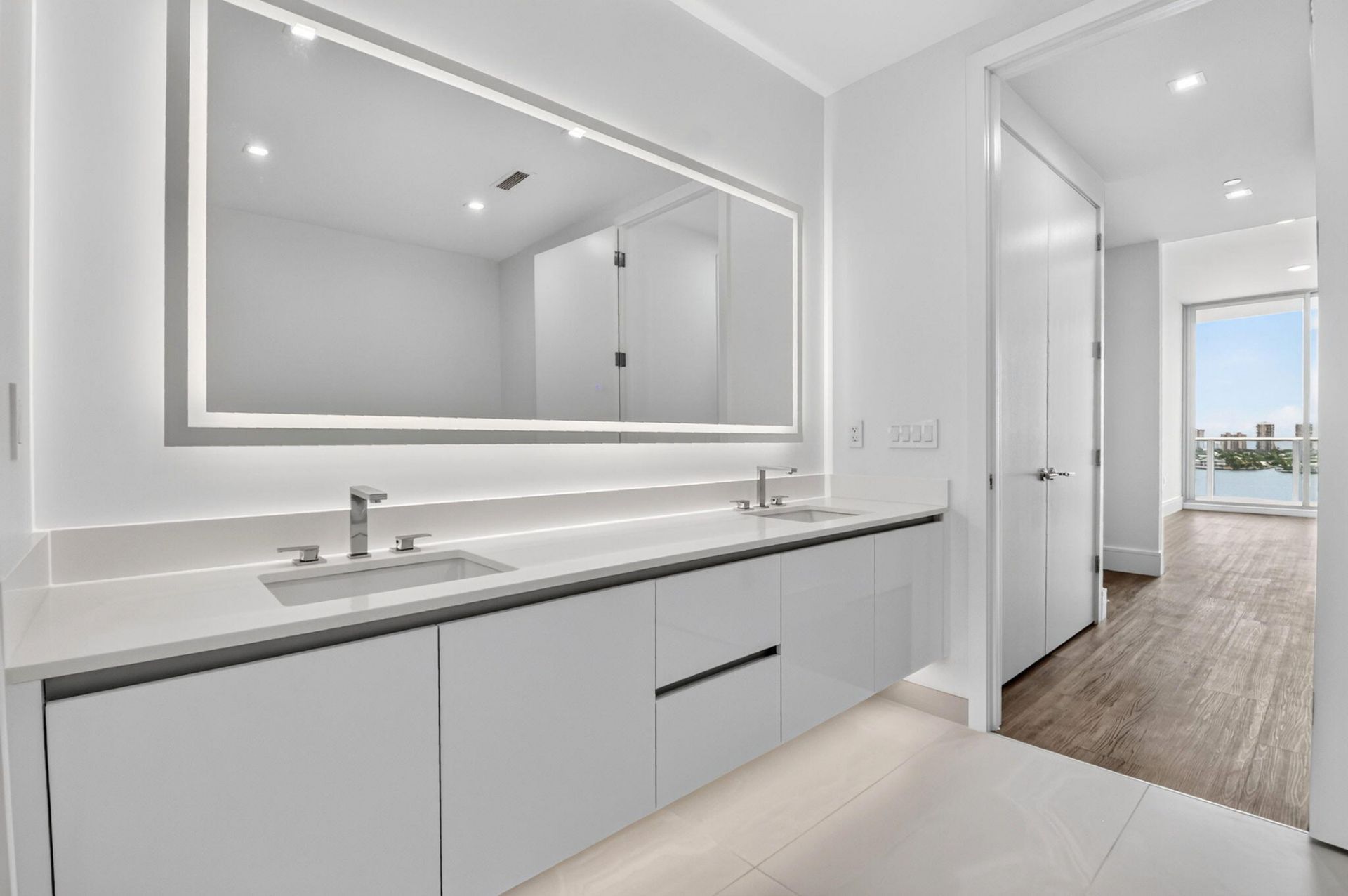 220 Lake Shore Drive, Unit 1506, Lake Park, FL 33403 Photo