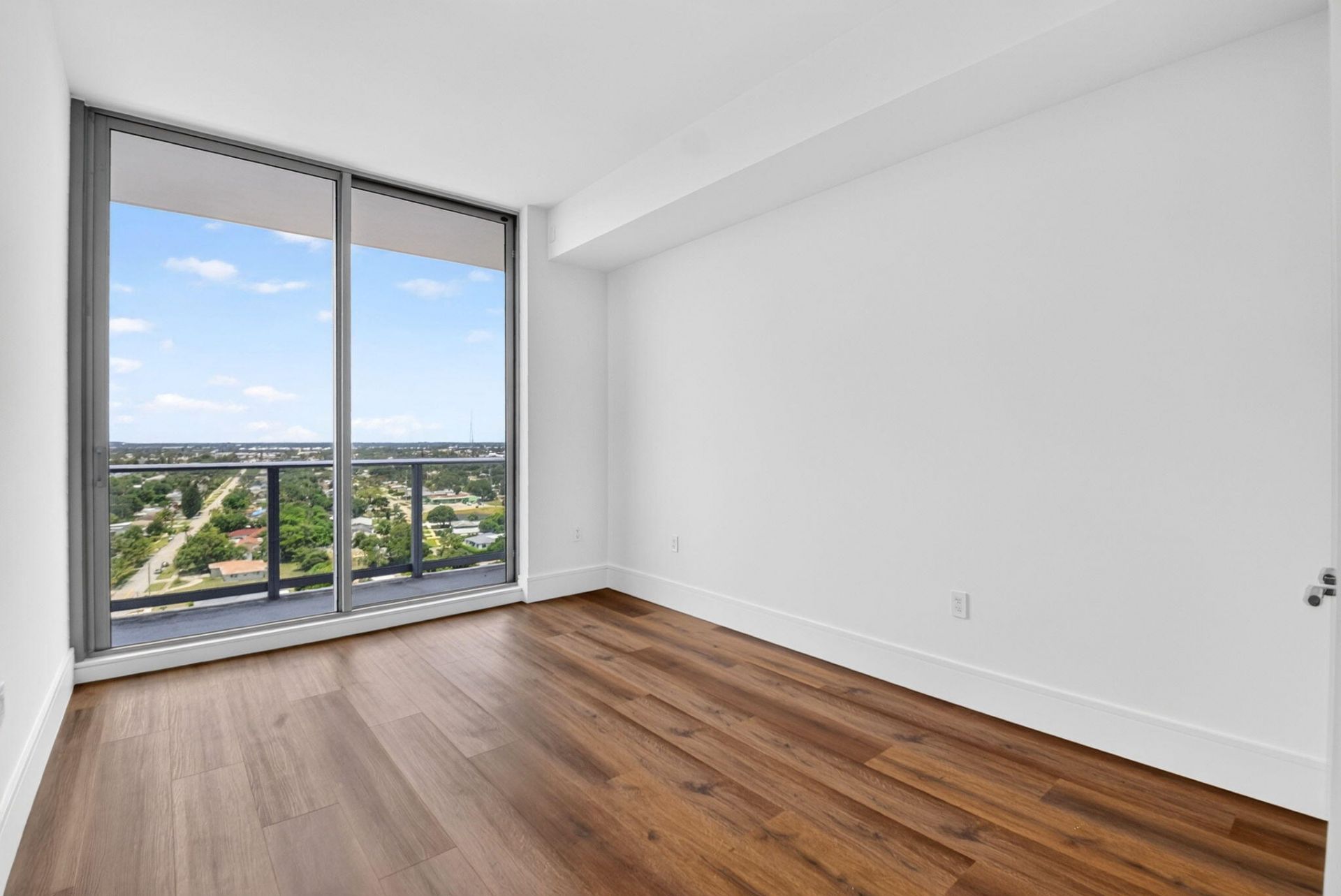 220 Lake Shore Drive, Unit 1506, Lake Park, FL 33403 Photo