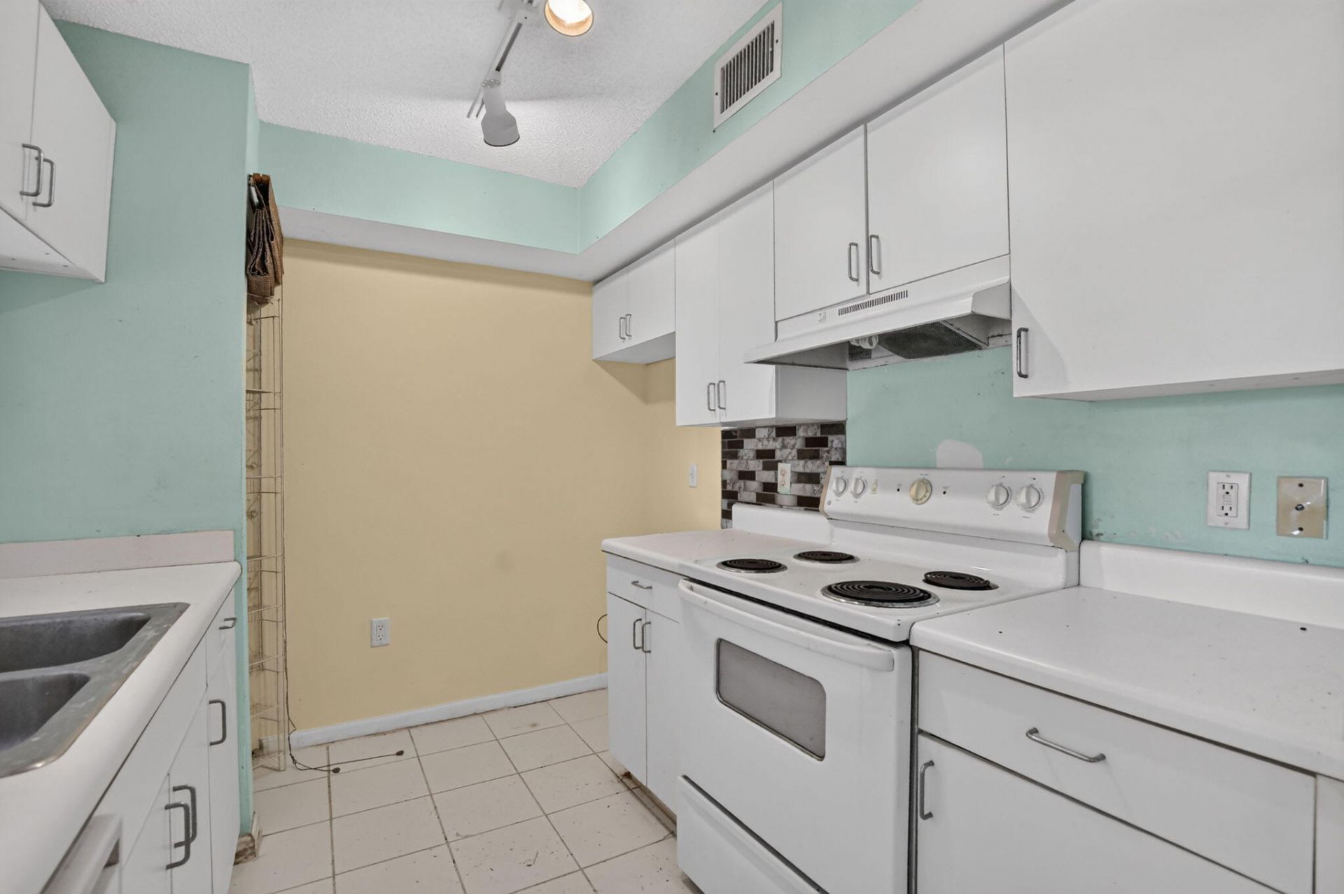 4844 N State Road 7, Unit 2304, Coconut Creek, FL 33073 Photo
