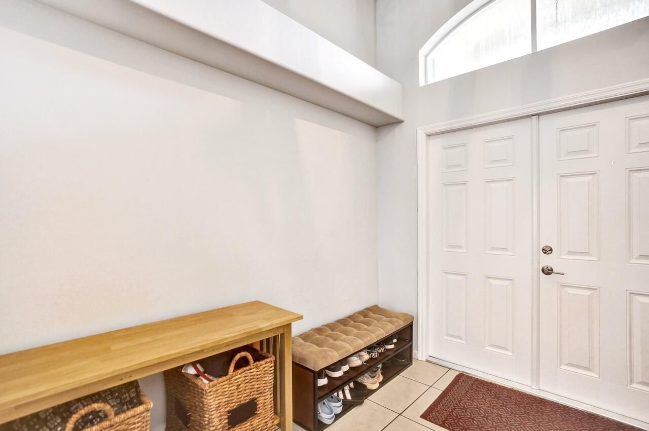 5886 Bay Hill Circle, Lake Worth, FL 33463 Photo