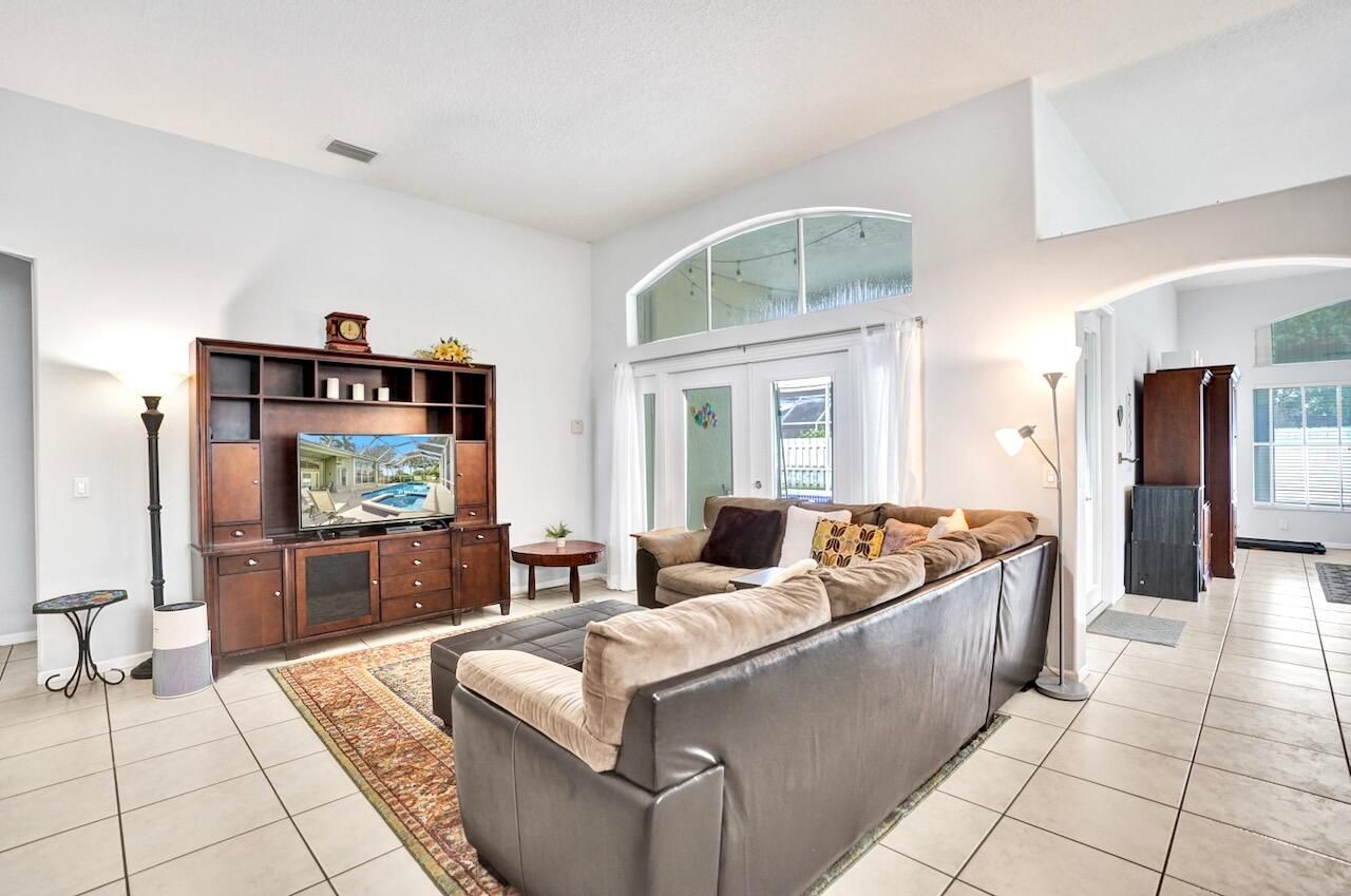 5886 Bay Hill Circle, Lake Worth, FL 33463 Photo