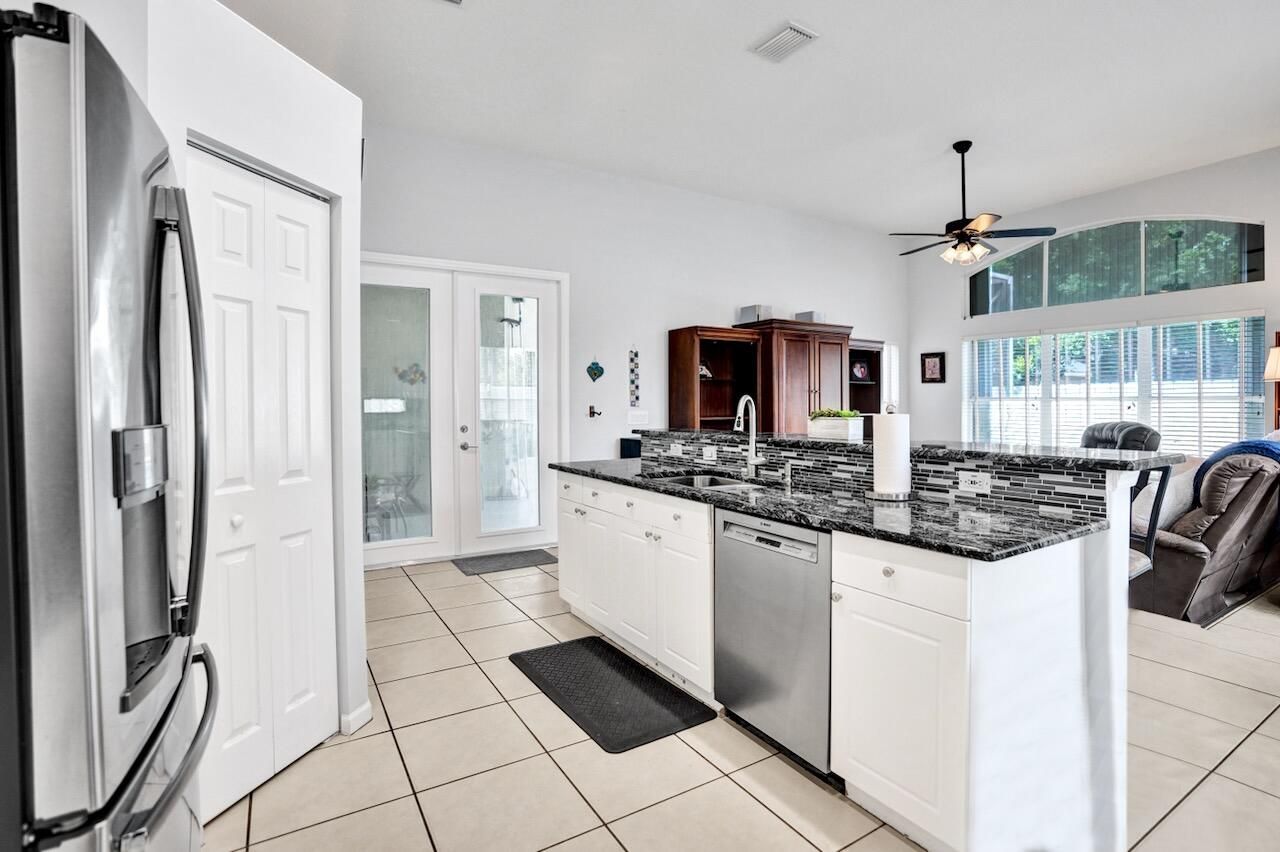 5886 Bay Hill Circle, Lake Worth, FL 33463 Photo