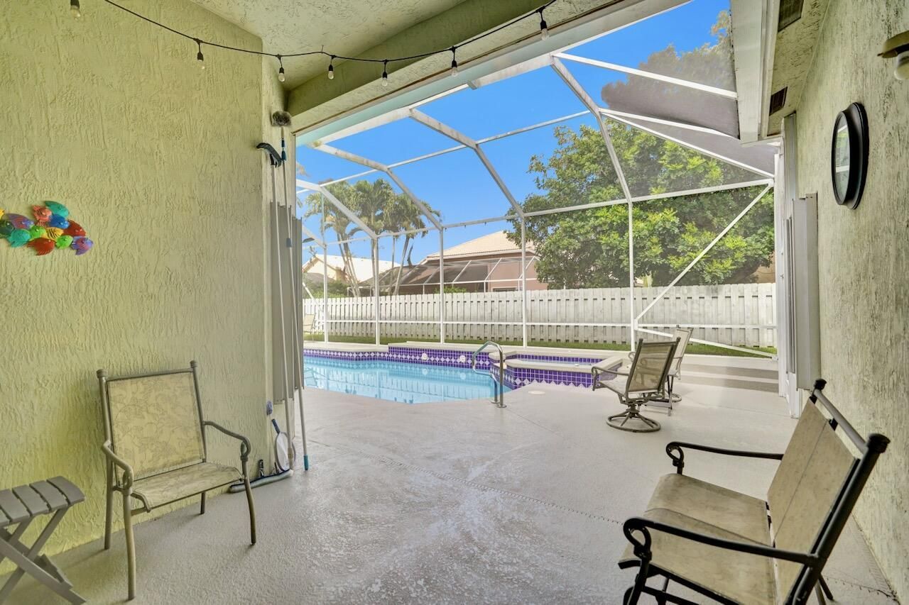 5886 Bay Hill Circle, Lake Worth, FL 33463 Photo